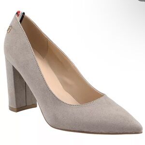 Tommy Hilfiger Abilene High Heel Pumps in Taupe/Nude, Size 8